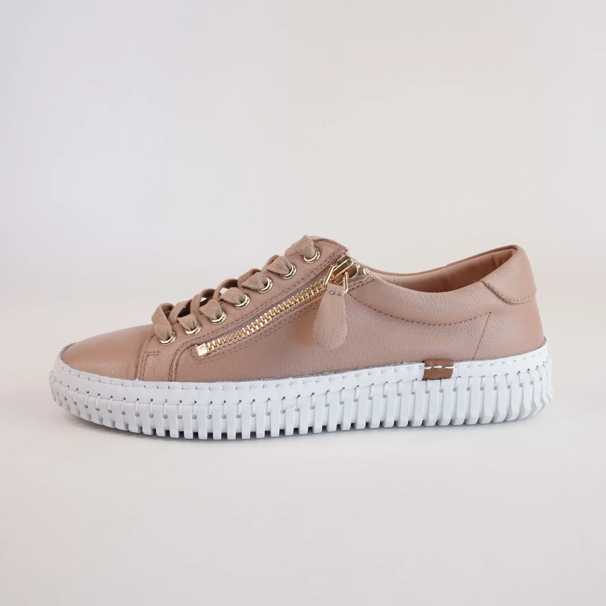 Jonza Latte Leather Sneakers